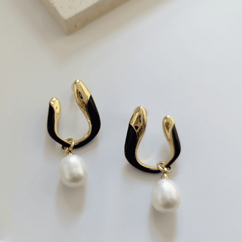 Ruby Drop Earrings – Silver