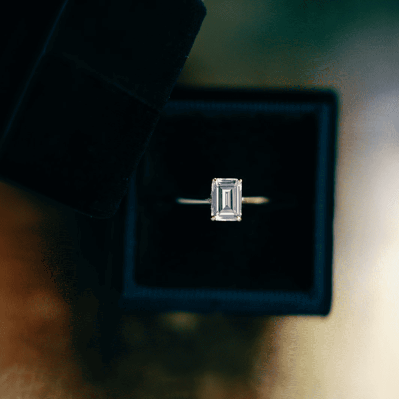Classic Gold Engagement Ring with Diamond