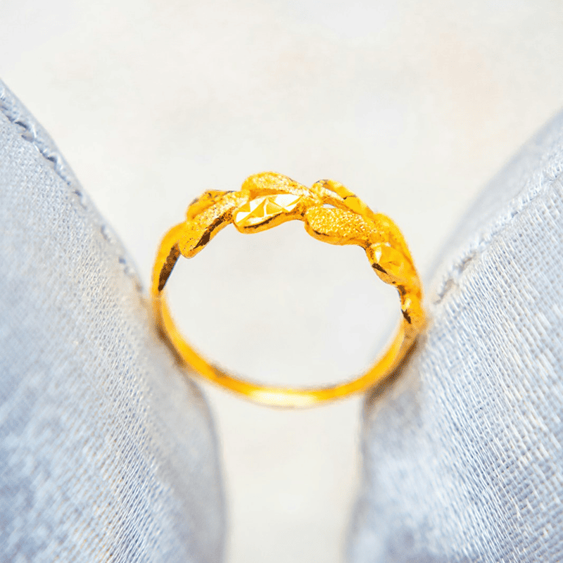 Rose Gold Cocktail Ring with Emerald