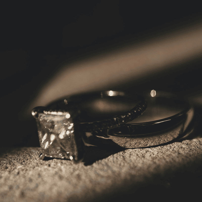 Platinum Solitaire Wedding Ring with Sapphire